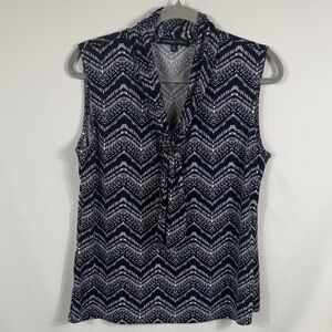Adrienne Vittadini Navy and White Chevron Blouse. Size M. Has stretch